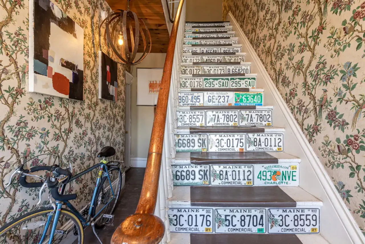 https://steamboatwharfcabins.com/wp-content/uploads/2023/03/8-1280x855.webp